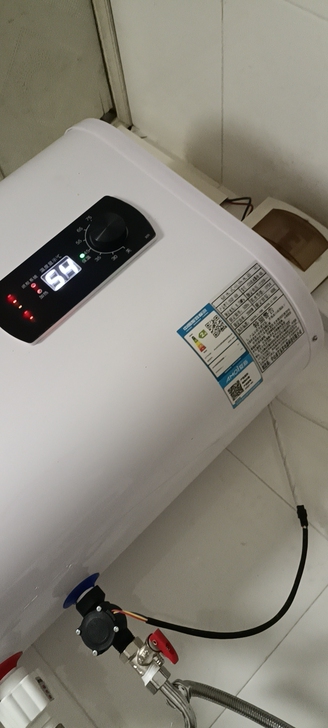 全新热水器，才买一个多月，因搬家带不走