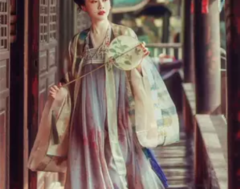 司南阁原创长生殿汉服女款对襟衫裙绿色渐变织...