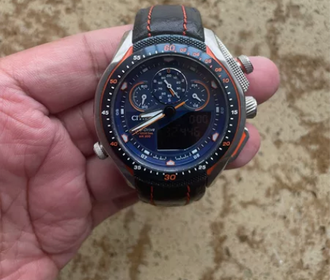 CITIZEN西铁城  光动能皮带男表 赛...