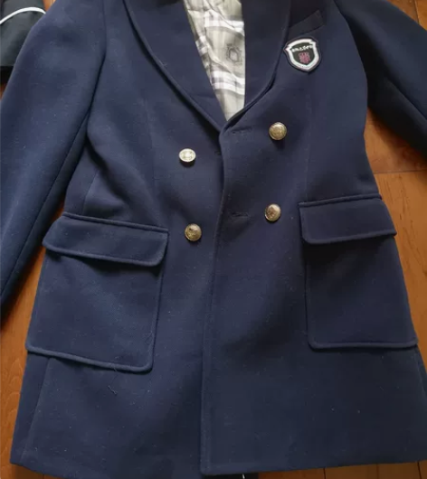 鲁能巴蜀校服,呢大衣,只穿过一次,160 ...