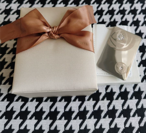 飞亚达手表包装盒+一块镜子 不退不换两件包...