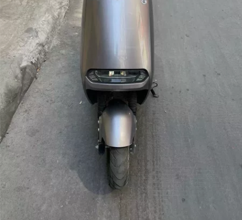 五羊72伏动力电动车，成色如图所示 感兴趣...