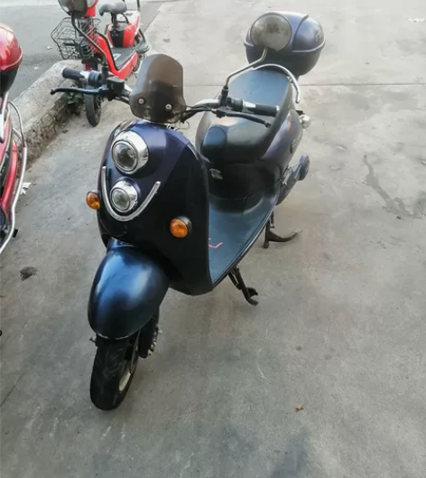 五羊电动车，能开三十多公里，外观无破损，宁...