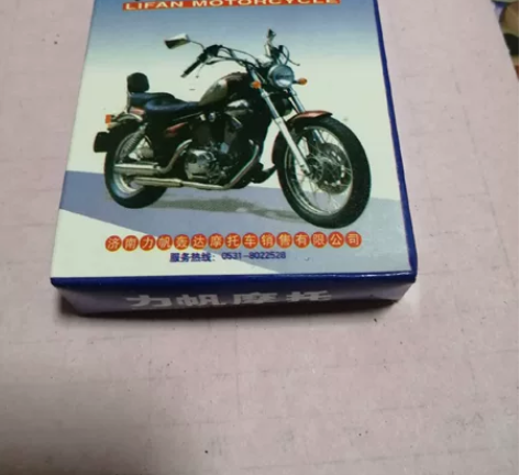 老扑克力帆摩托车广告图片质量杠杠的新旧程度...