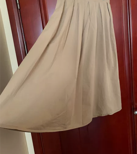 纯棉大摆裙长裙半身裙，腰围33裙长75 两...