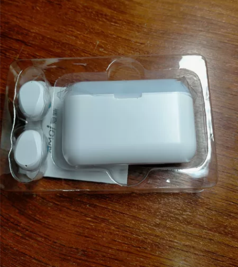 Amoi/夏新 F9双耳 左耳因为摔过音量...