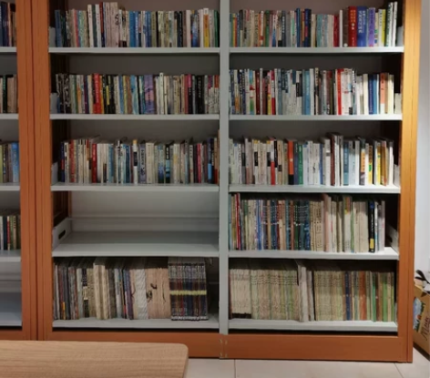 江苏地区上门收书。按本结算。 回收各种旧图...