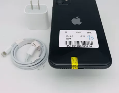 ?95新苹果 iPhone 11  黑  ...