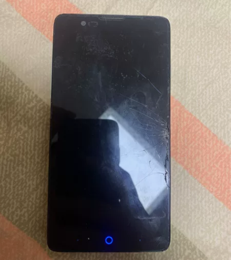 中兴红牛v5参数自己上网查吧,屏幕摔坏了 ...