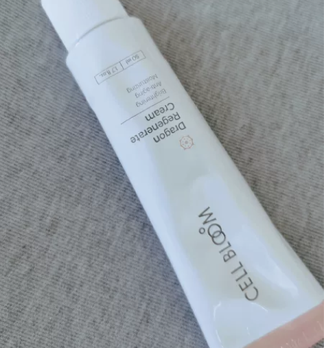 相当于面霜！试用了一次而已 还剩好多！！ ...