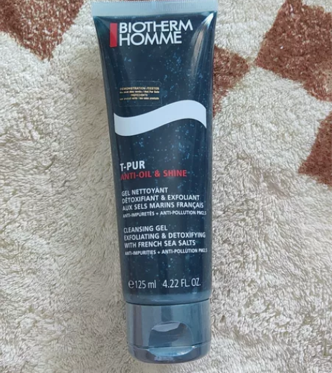 碧欧泉男士清爽净油海盐洁面啫喱125ml!...