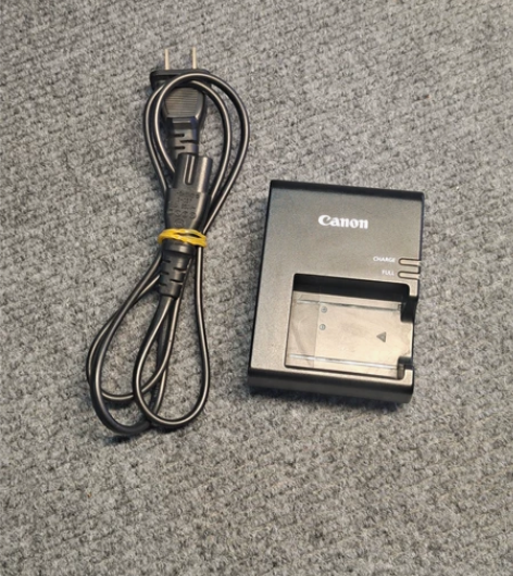 佳能相机 充电器 型号lC-E10C 试用...