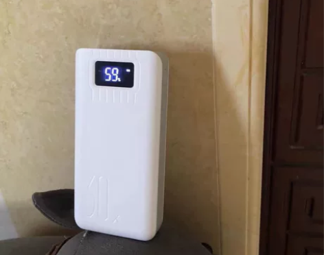 超大容量ROMOSS罗马仕80000毫安时...