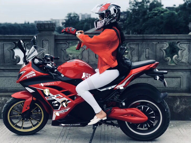 神鹰(摩托车) 电动摩托车