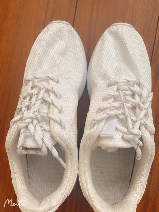 Nike 运动鞋,36。不包邮,9新