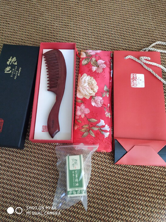 且梳紫罗兰高低齿木梳美人鱼手柄檀木梳子女长...