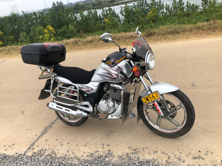 铃木豪爵锐爽en125-3e.购买于12年...