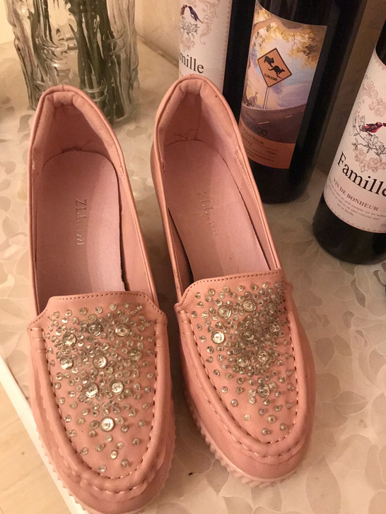 ZLL1991内增高珠片休闲鞋朱莉的，试过...