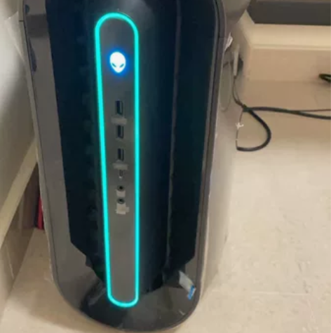 外星人r9，在保  2020年款 进来看配...