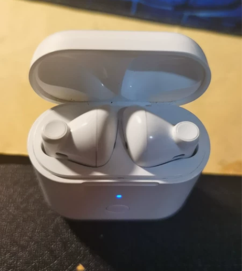 QCY 蓝牙耳机t8,声音左边偏小声,续航...