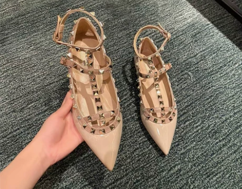 柳丁单鞋尖头绑带高级感显白灰粉色平底鞋 4...