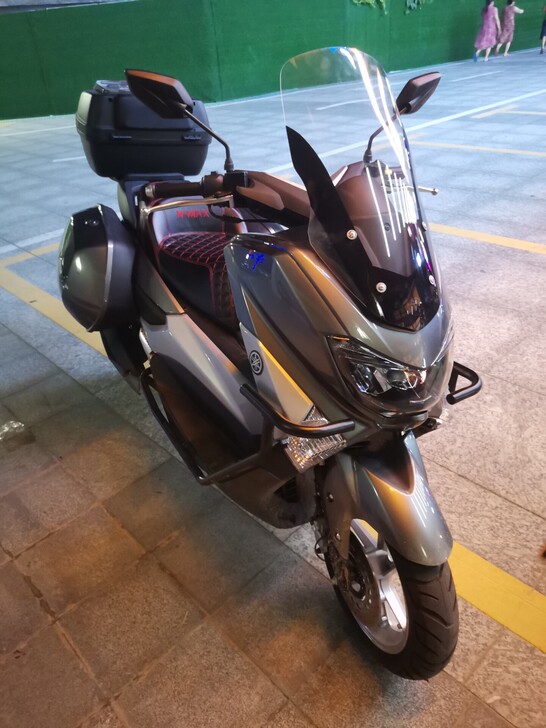 全新国产猛士大踏板摩托车
