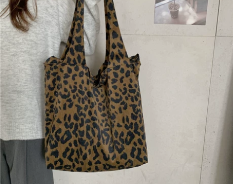 包包女包ins秋冬大热豹纹chic韩系灯芯...