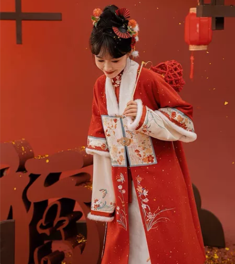 代拍10.24开售 七月夕汉服 锦岁花兔红...