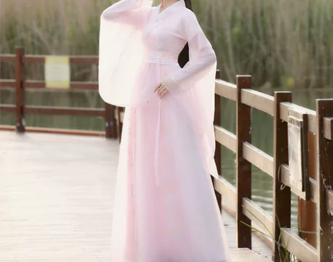【狂欢价】汉服秋冬整套女粉色广袖流仙裙超仙...