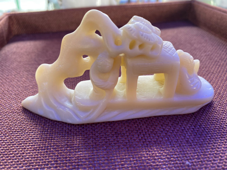 笔架山，老人留下来的，苍劲古朴