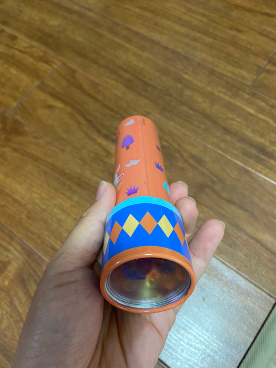 儿童玩具，万花筒，五元一个
