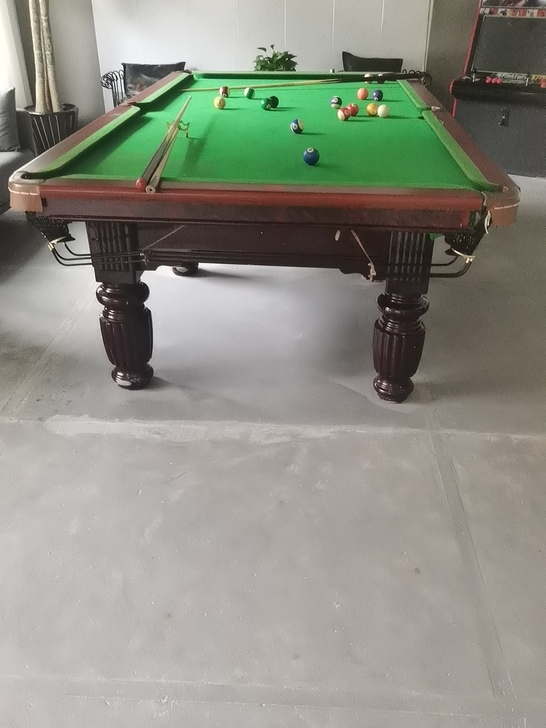 台球桌便宜卖。