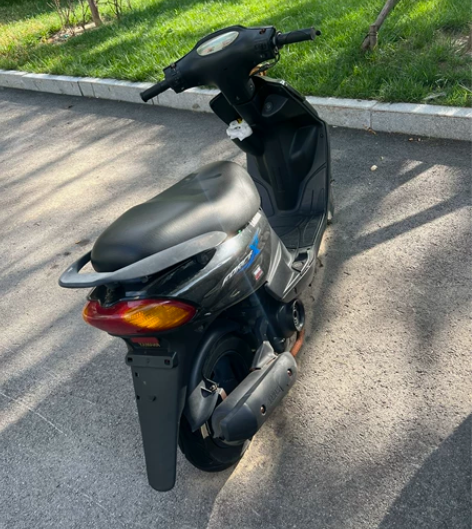 17年雅马哈福喜摩托车 外地不出 感兴趣的...