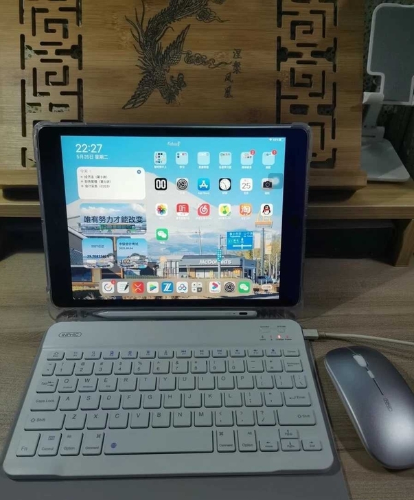 苹果平板电脑二手iPad迷你学生自用画画聊...