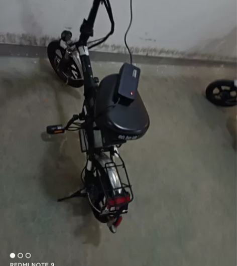 帕加迪48伏特25安培原装锂电池。折叠电动...