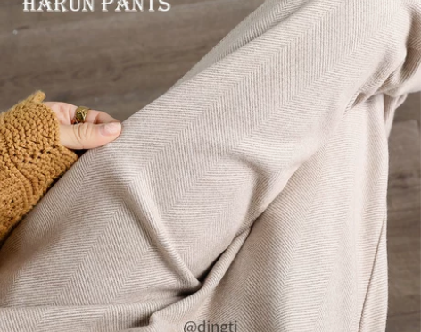 人字纹毛呢裤子女秋冬2021新款烟管裤米色...