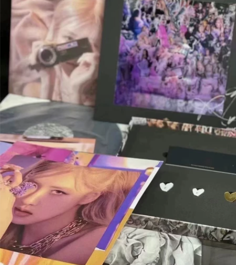 BLACKPINK Rosé 朴彩英 出道...