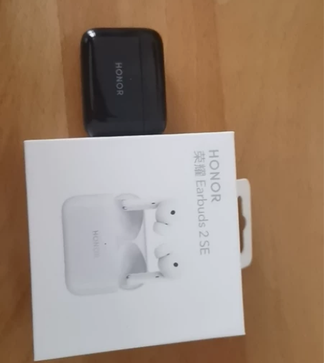 荣耀Earbuds2SE，自用的，盒子都在...