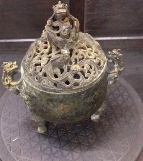 香炉.薰香炉、铜炉 感兴趣的话点“我想要”...