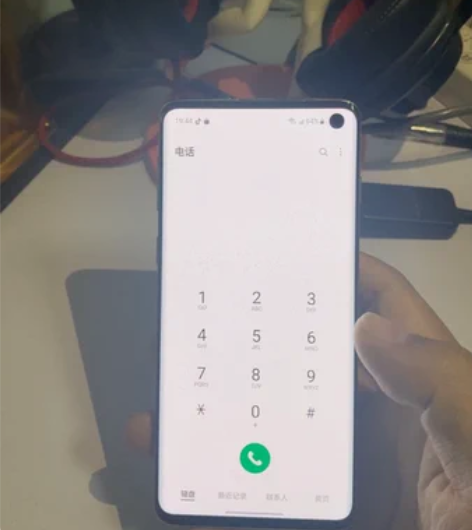 三星手机s10小屏旗舰国行8+128保守估...
