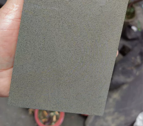歙砚 黄鱼子砚板 尺寸15.5*10*1....