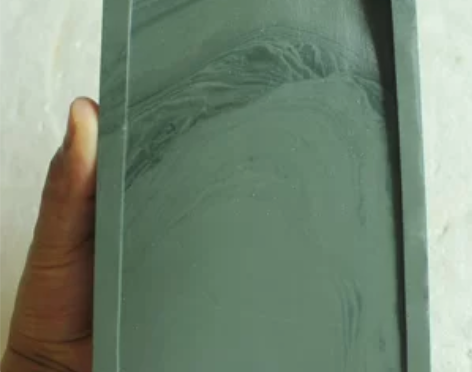 凯利洮砚抄手砚  水泉湾老坑极品云水纹料(...