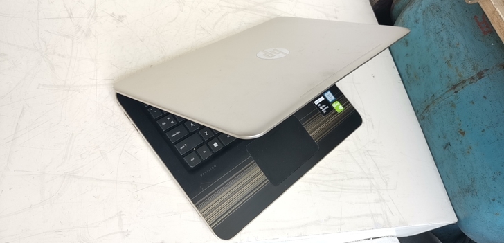 惠普笔记本pavilion14  i7-7...