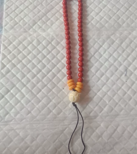 朱砂手机挂绳！喜欢的直接拍！偏远地区补邮费...