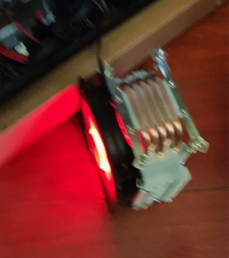 鑫谷gp750g爱国版电源,额定650w,...