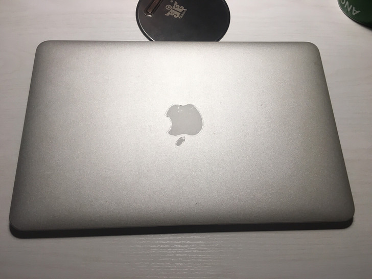 2011款Macbook air  64G...