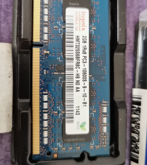 海力士ddr3 2g 2条50  新的只是...
