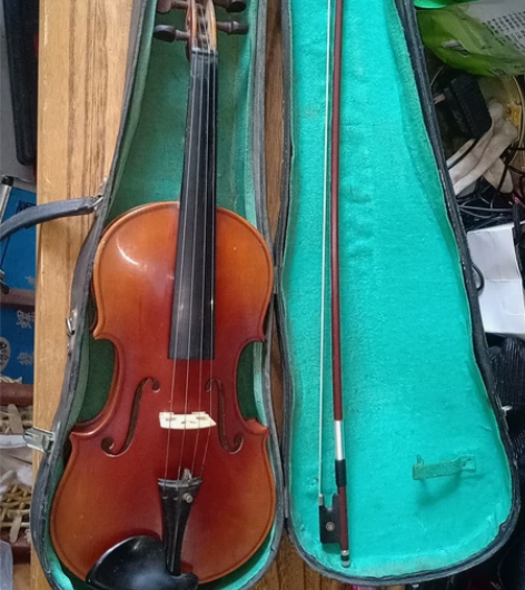 转让二手百灵老4/4小提琴一把约70年代，...
