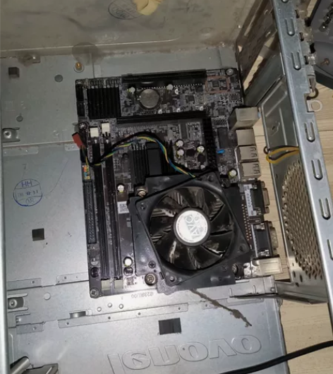 杂牌g45 e3400 应该是itx板 再...