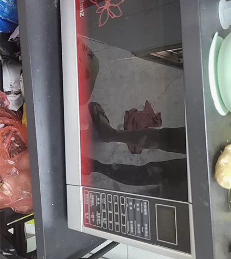 买的微波炉用了两次便宜出售 感兴趣的话点“...